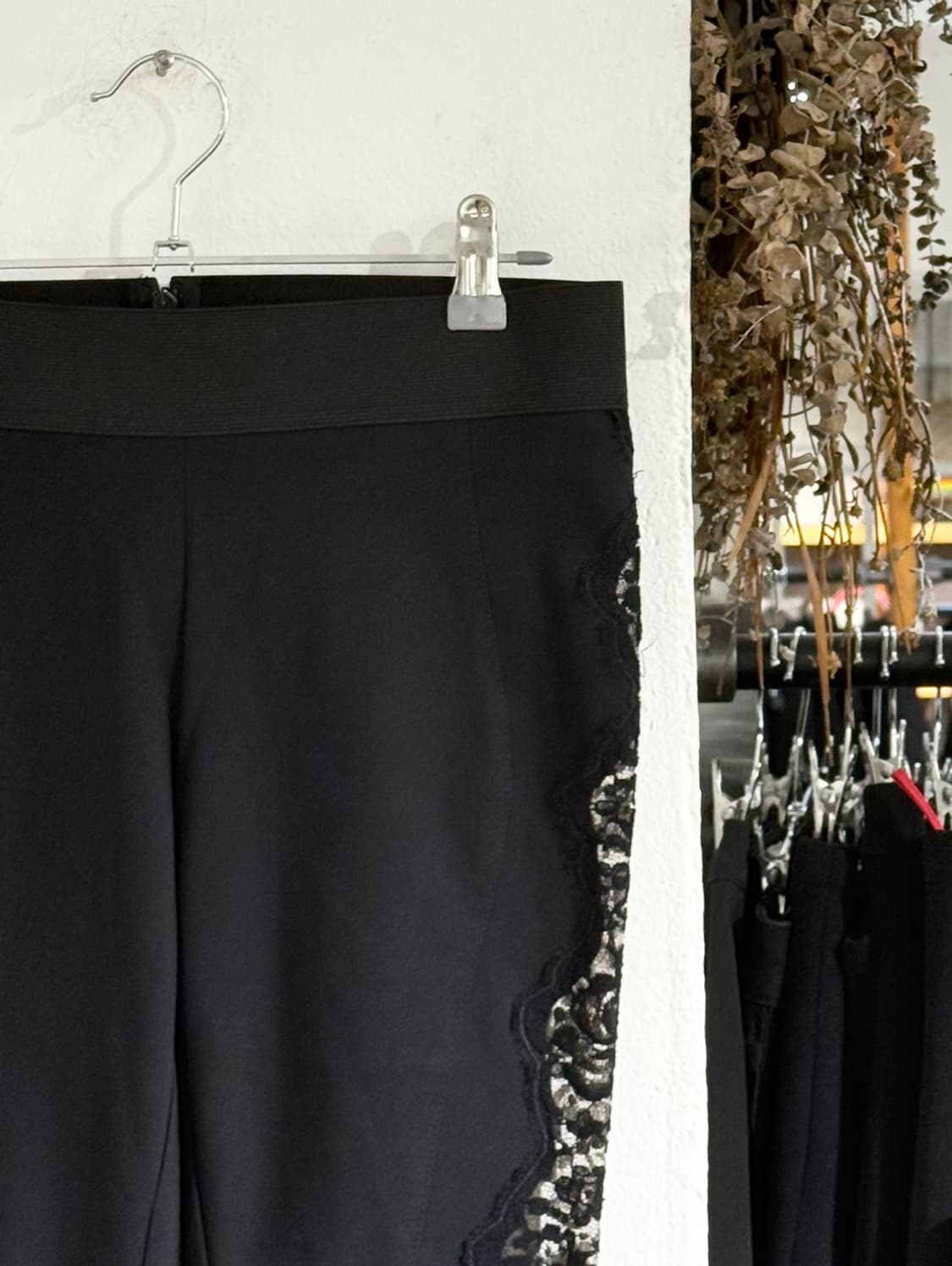 스텔라 매카트니 블랙 레이스 슬림핏 팬츠 상품이미지3