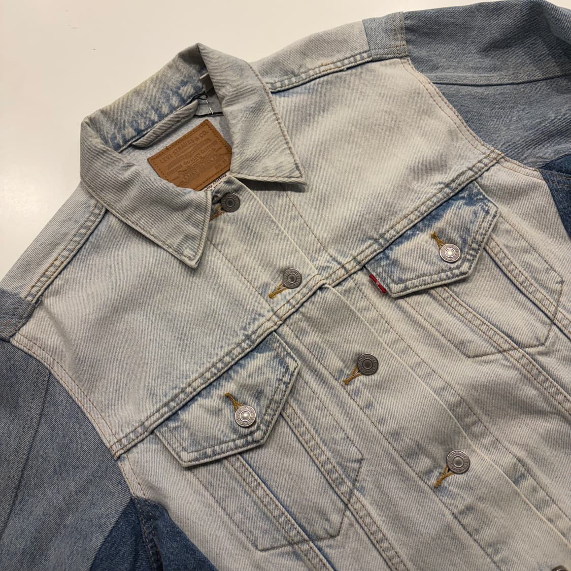 [M] 리바이스 프리미엄 데님 패치워크 트러커 자켓 C430 상품이미지3