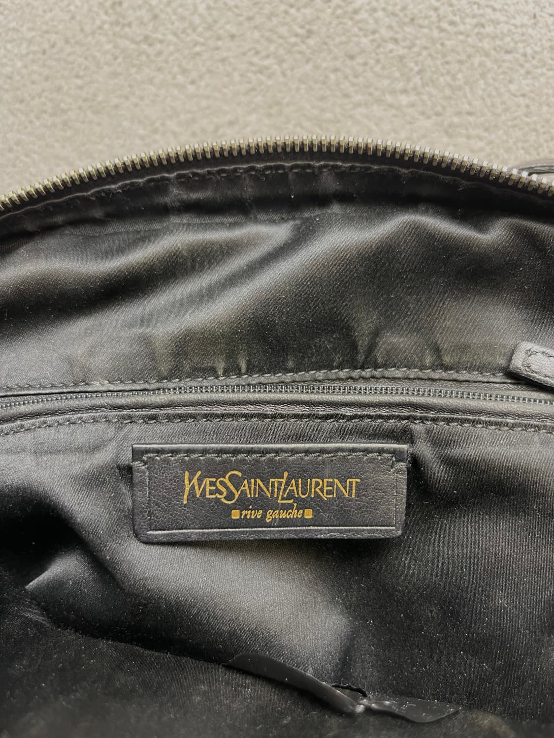 생로랑 레더백 - 숄더백  (블랙유광) 상품이미지5