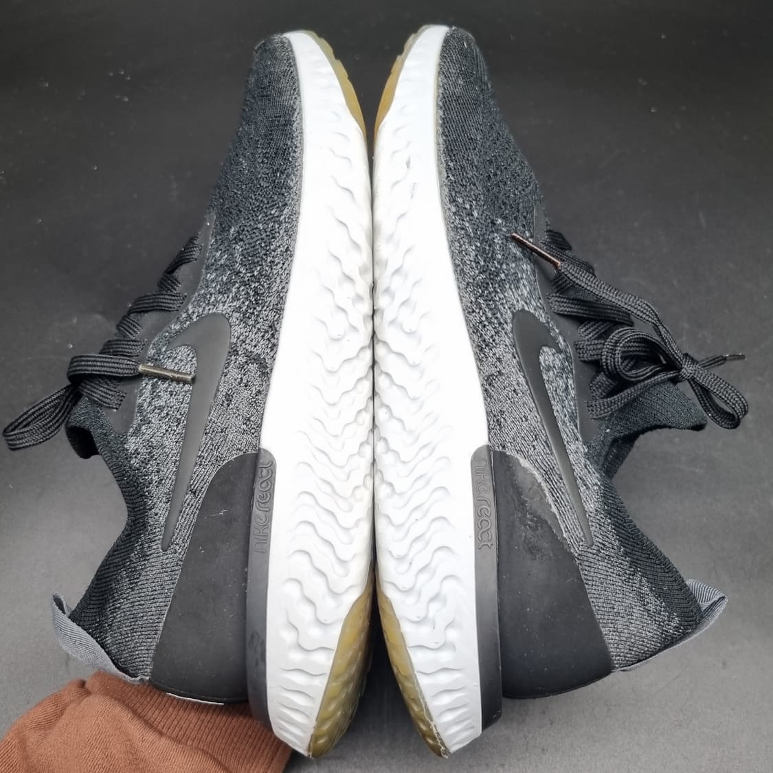 나이키 에픽 플라이니트 런닝화250 상품이미지5