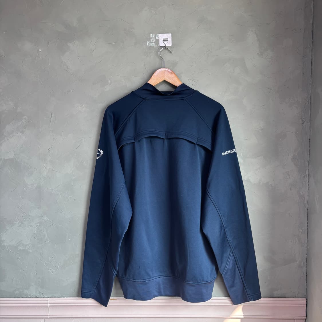 나이키 맨유 보다폰 써멀탑 네이비 상품이미지5