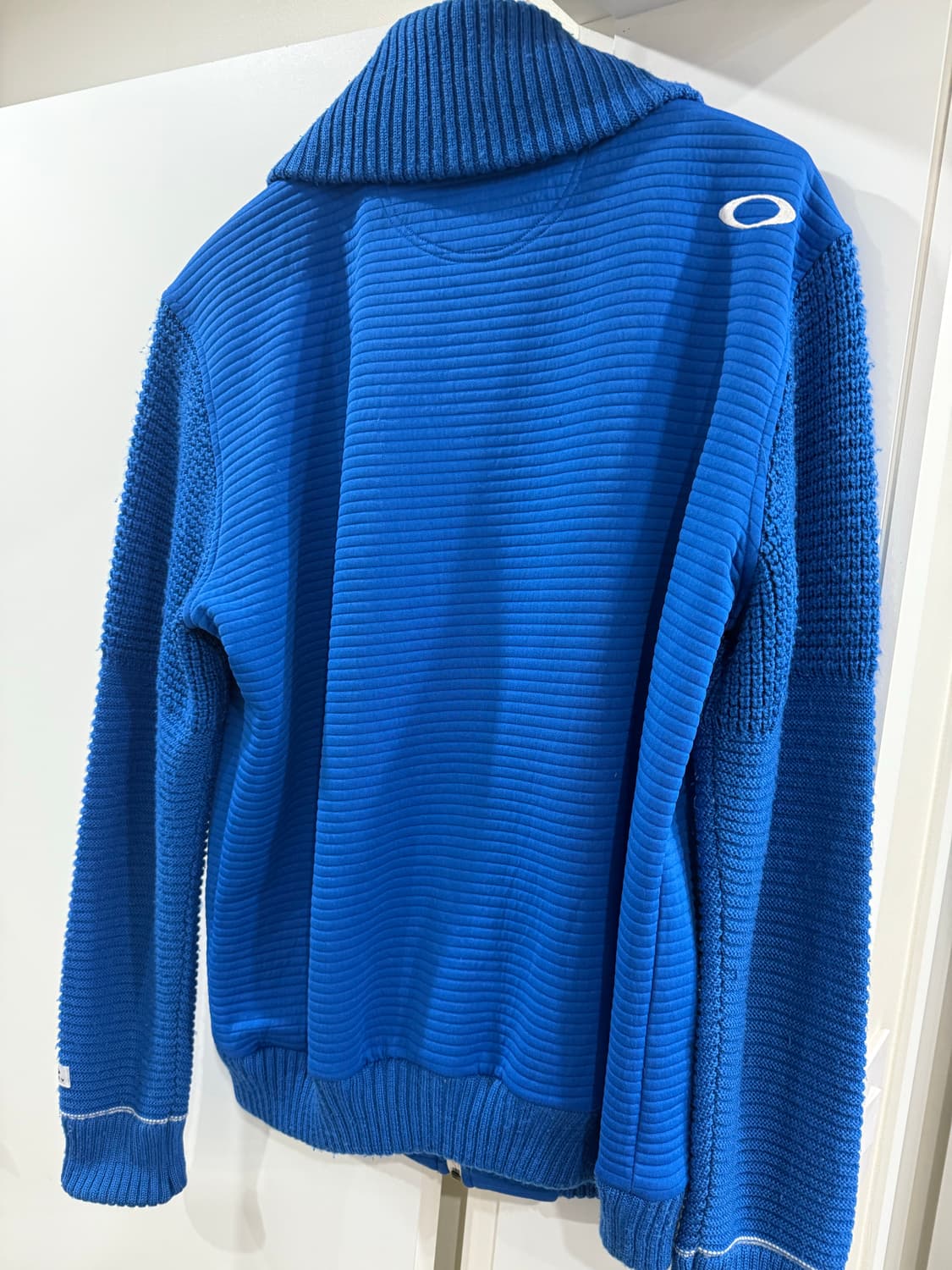 오클리 니트집업 xl 상품이미지3