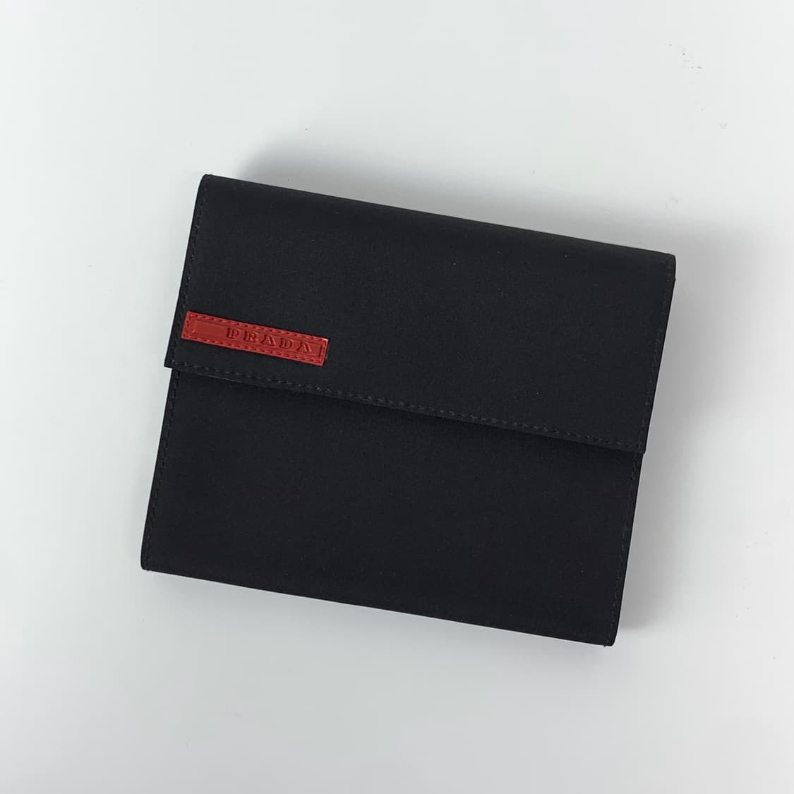 프라다 지갑 상품이미지1