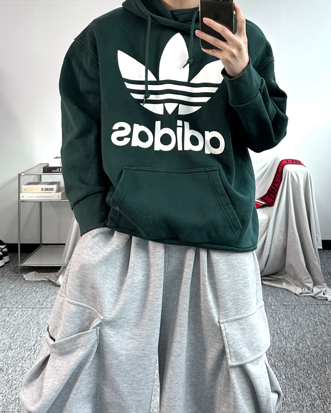 아디다스 딥그린 빅로고 후드티 XS 상품이미지3