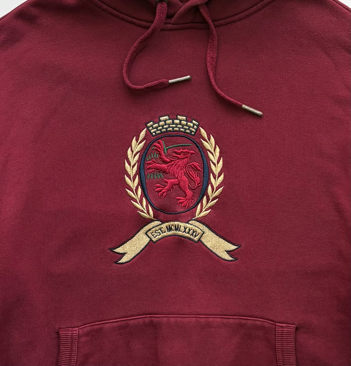 타미 진스 크레스트 오버핏 후드티 상품이미지3