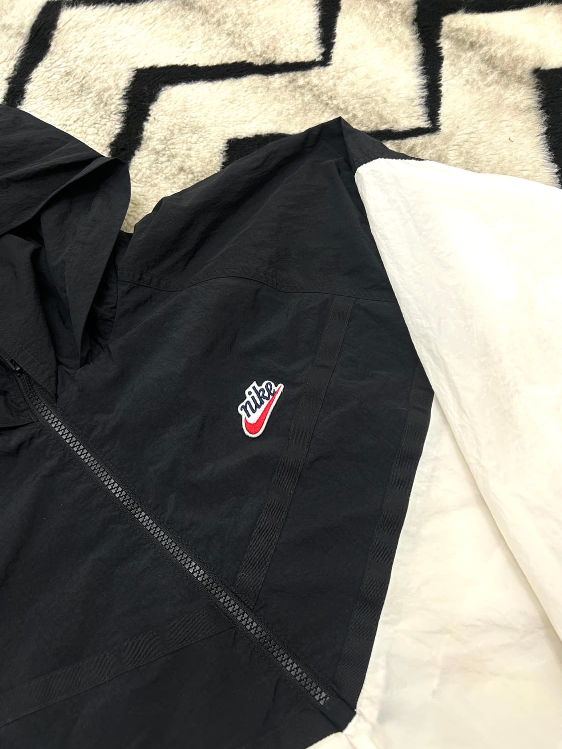 [2XL]나이키 우븐 아노락/블랙화이트 상품이미지1