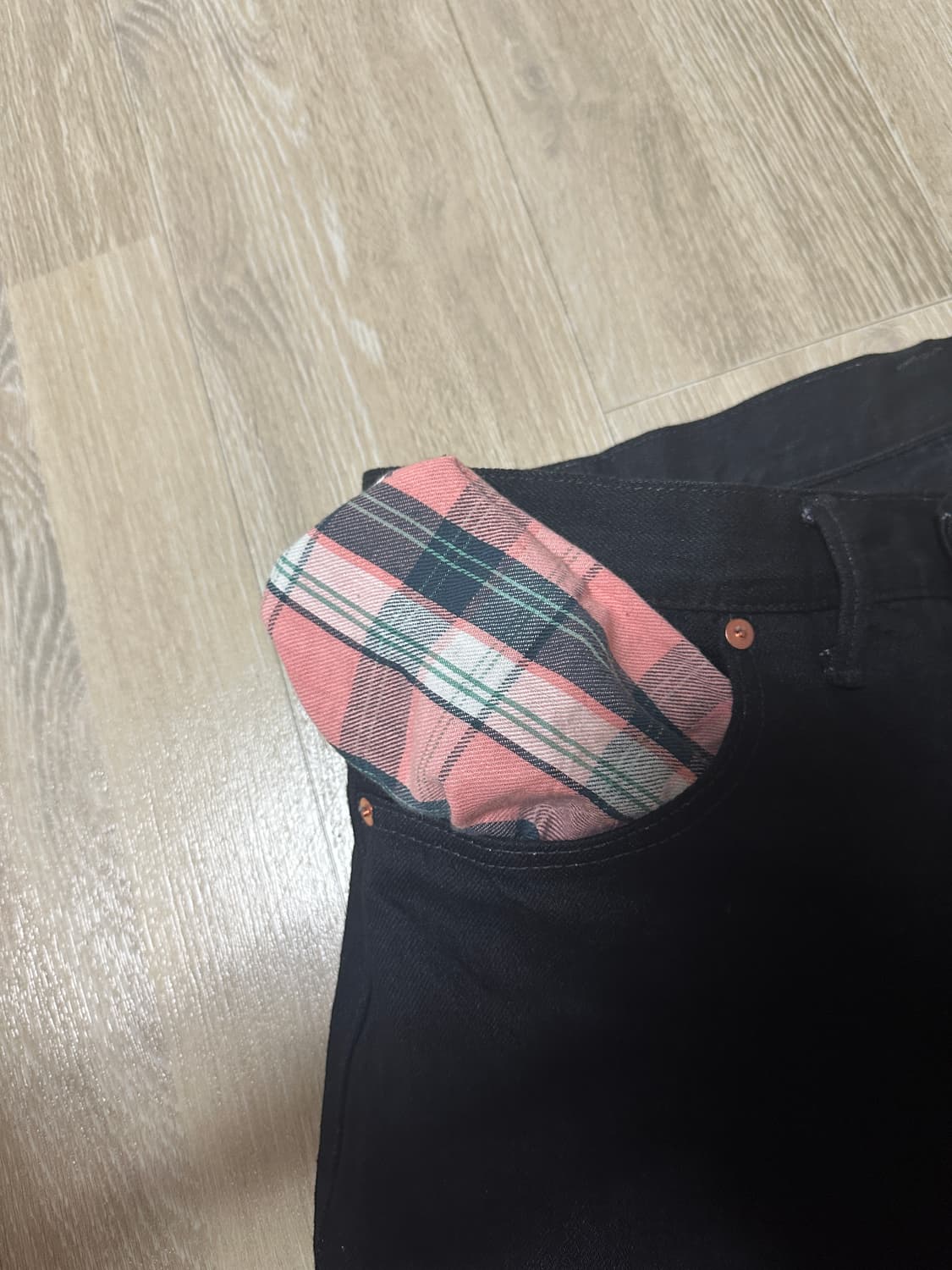 TCB JEANS LATE40 블랙 셀비지 데님 36사이즈입니다. 상품이미지5