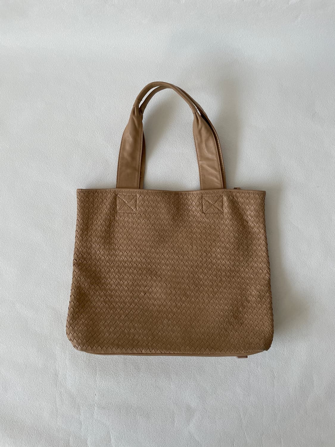 앤클라인(ANNE KLEIN) 레더 위밍 토트백 상품이미지7