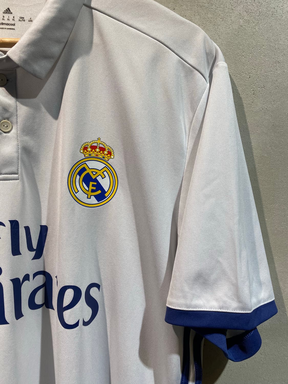 16-17 레알마드리드 호날두 홈 유니폼 상품이미지3