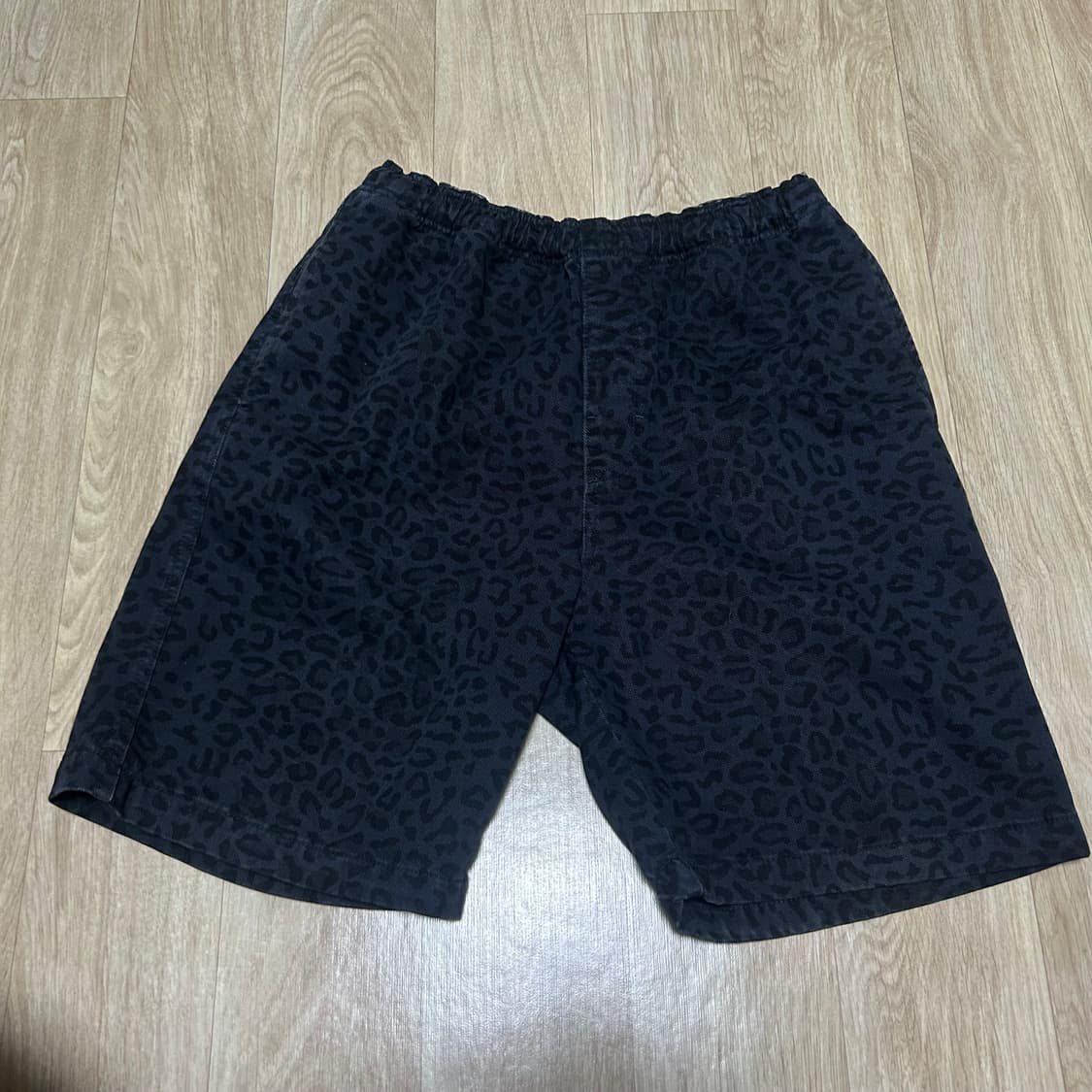 스투시 레오파드 반바지 상품이미지1