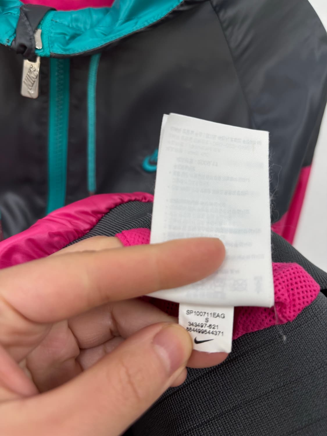 나이키 우먼 후드 바람막이  상품이미지6