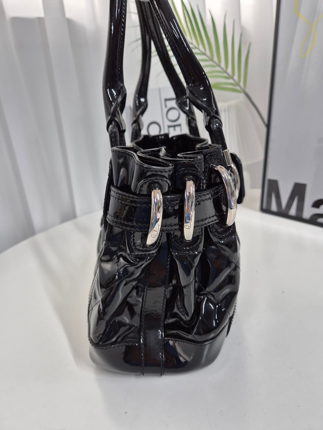 버버리 페이던트 토트백 상품이미지5