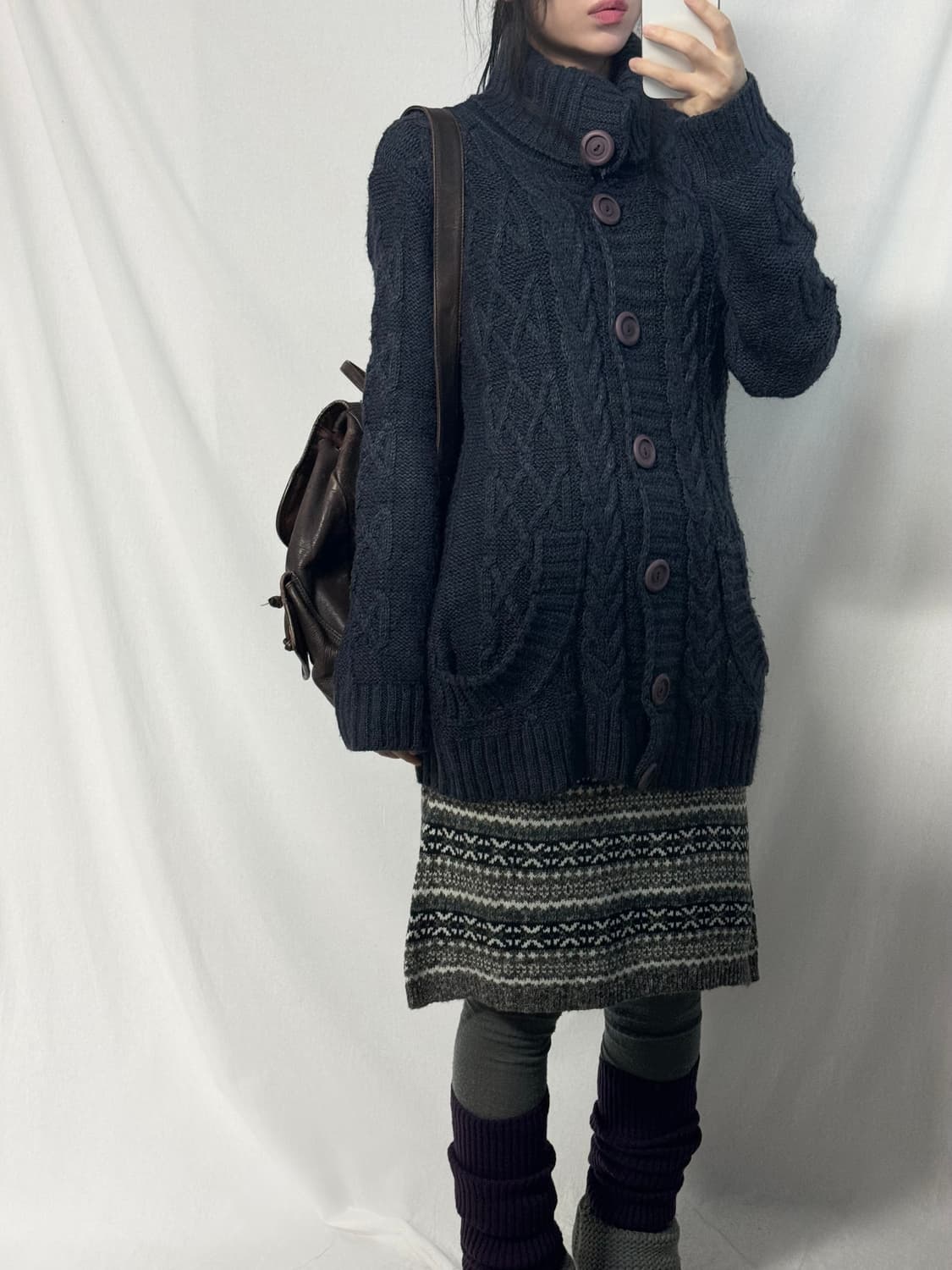 폴딩 넥 포켓 케이블 니트 패턴 가디건 상품이미지3