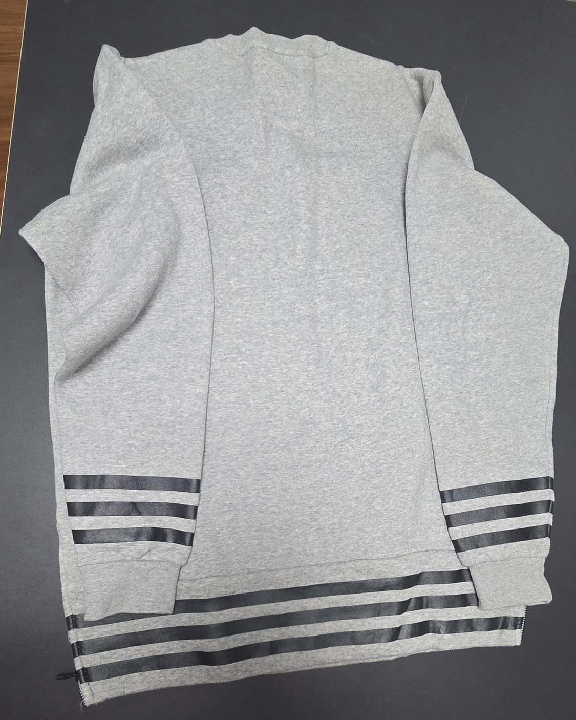 디자인 adidas 상품이미지4