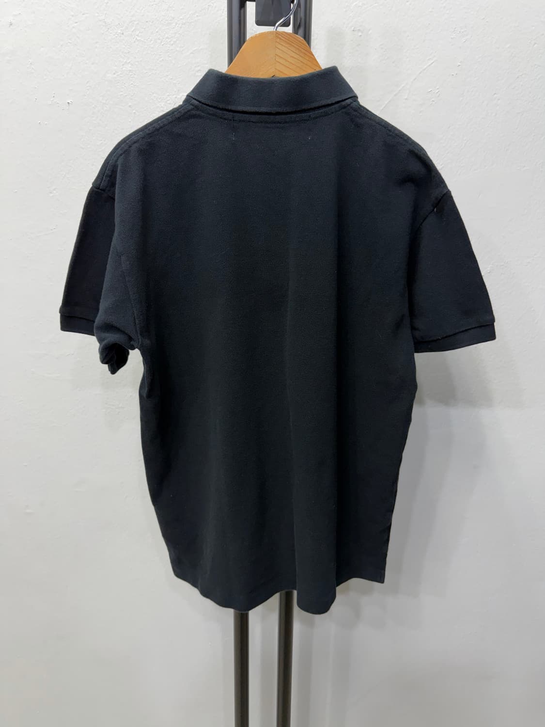 매장판정품) 꼼데가르송 여성 하트 블랙 반팔 폴로티 L  상품이미지5