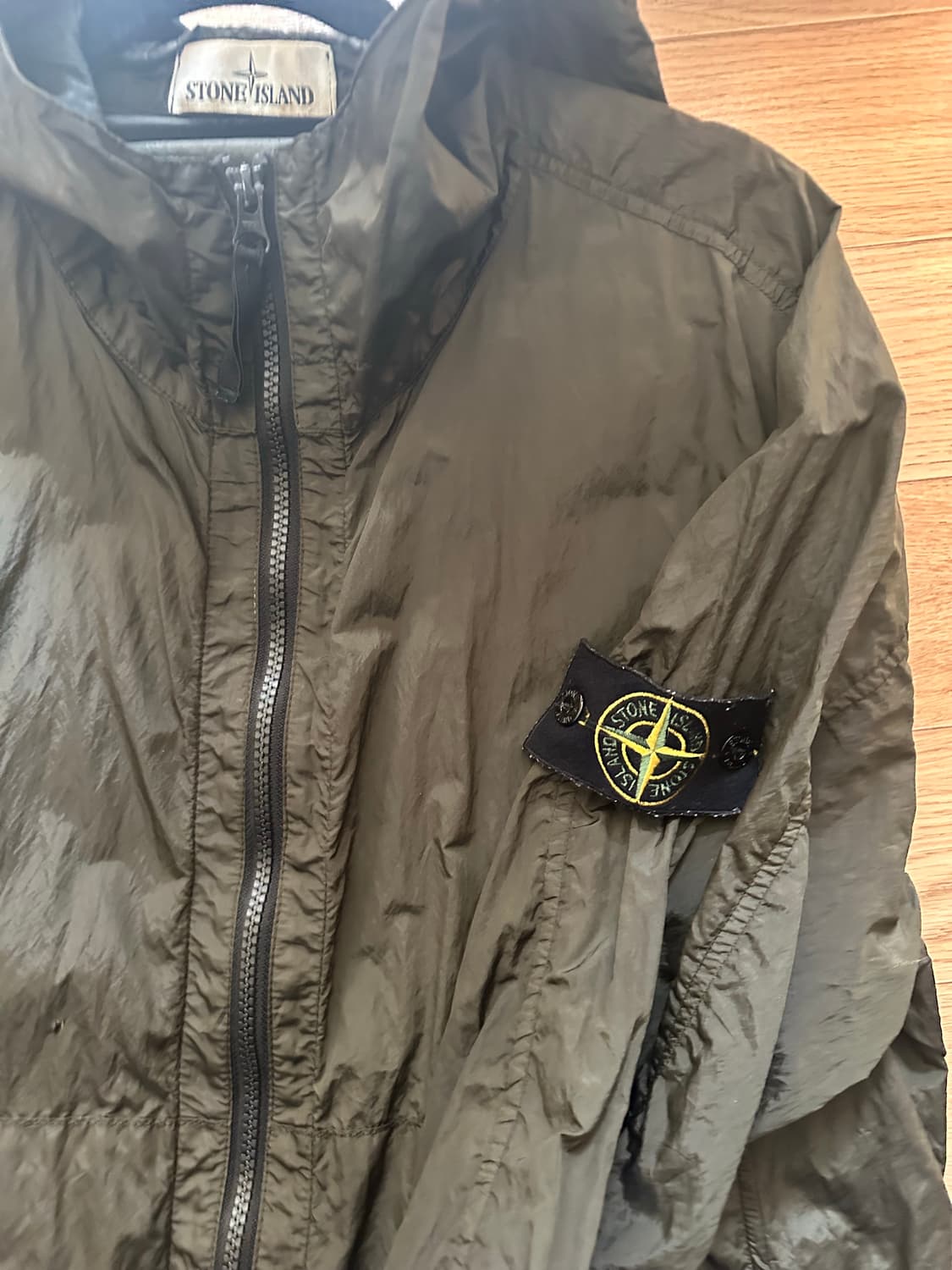 스톤아일랜드 바람막이 상품이미지1