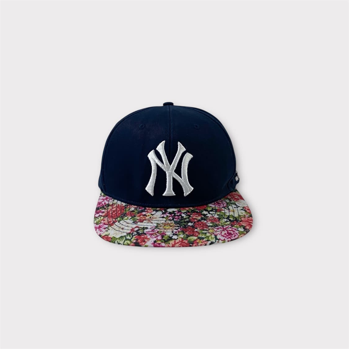 MLB 뉴욕 양키즈 플라워 스냅백 (1743) 상품이미지1