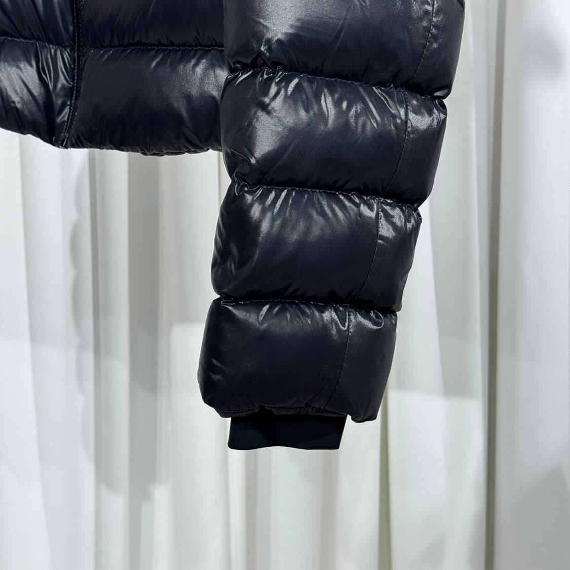 (1) (신상) 몽클레어 크롭 푸퍼 퀄티드 여성 패딩 클로에 여성 상품이미지2