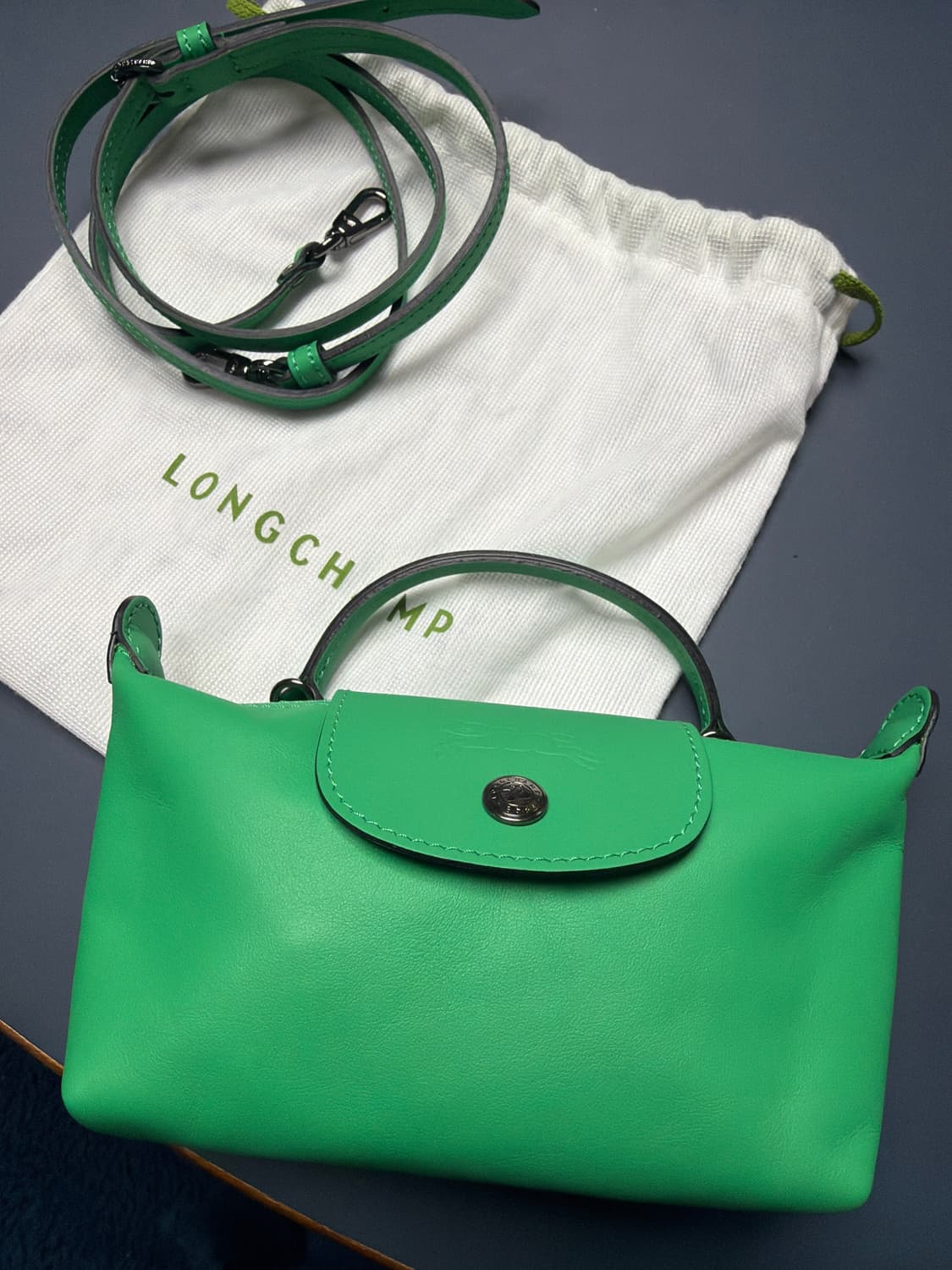 롱샴 미니 가죽 크로스백 한국에 없는 컬러 상품이미지2