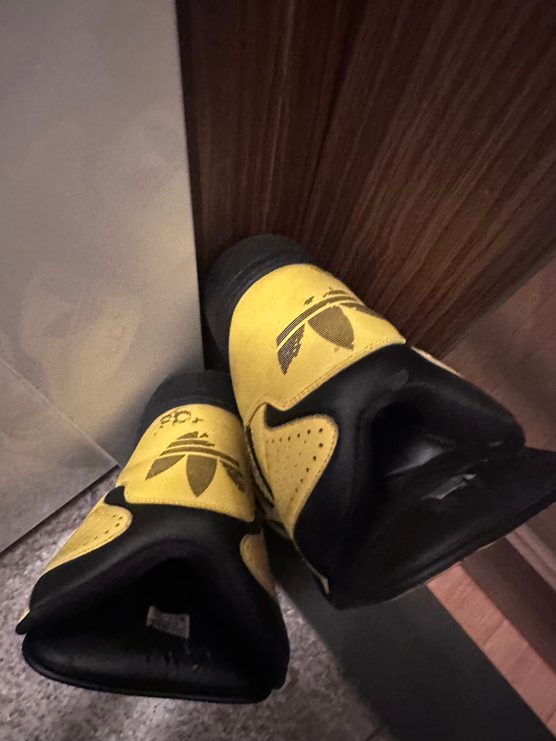 아디다스 제레미스캇 인스팅스하이 옐로 상품이미지3