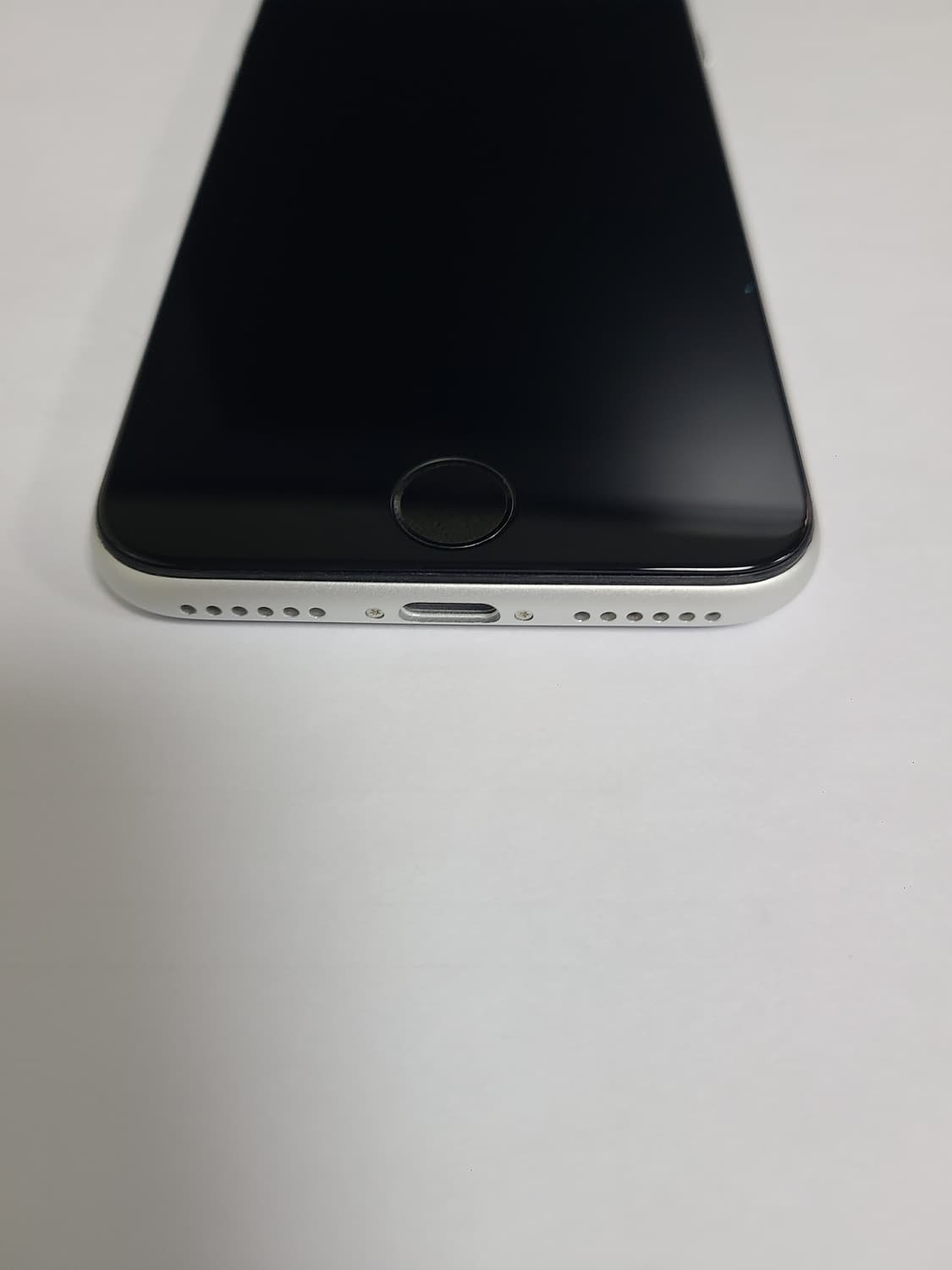 아이폰se2 화이트 128g 배터리100 상품이미지4