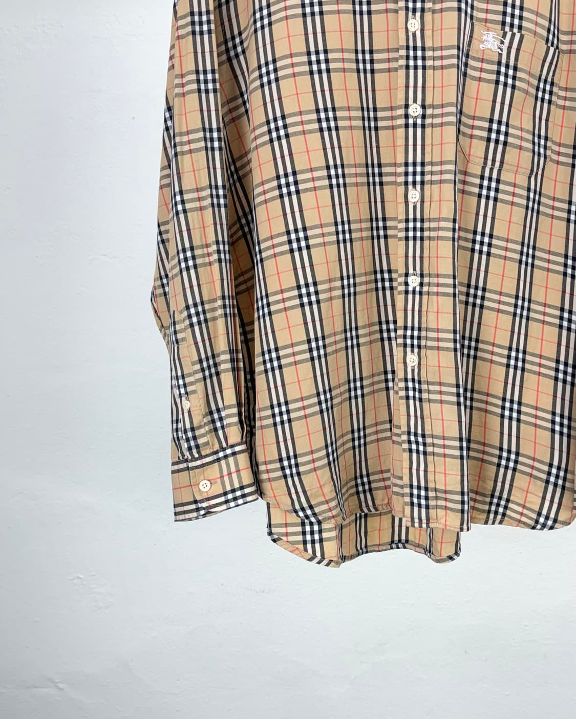 버버리 노바 체크 버튼 다운 클래식 셔츠 상품이미지4