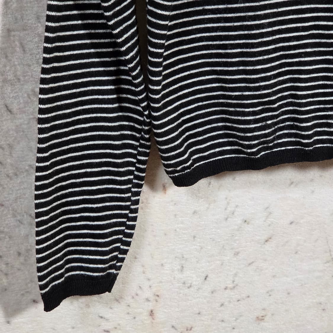 블랙 단가라 스트라이프 슬림핏 가디건 상품이미지6