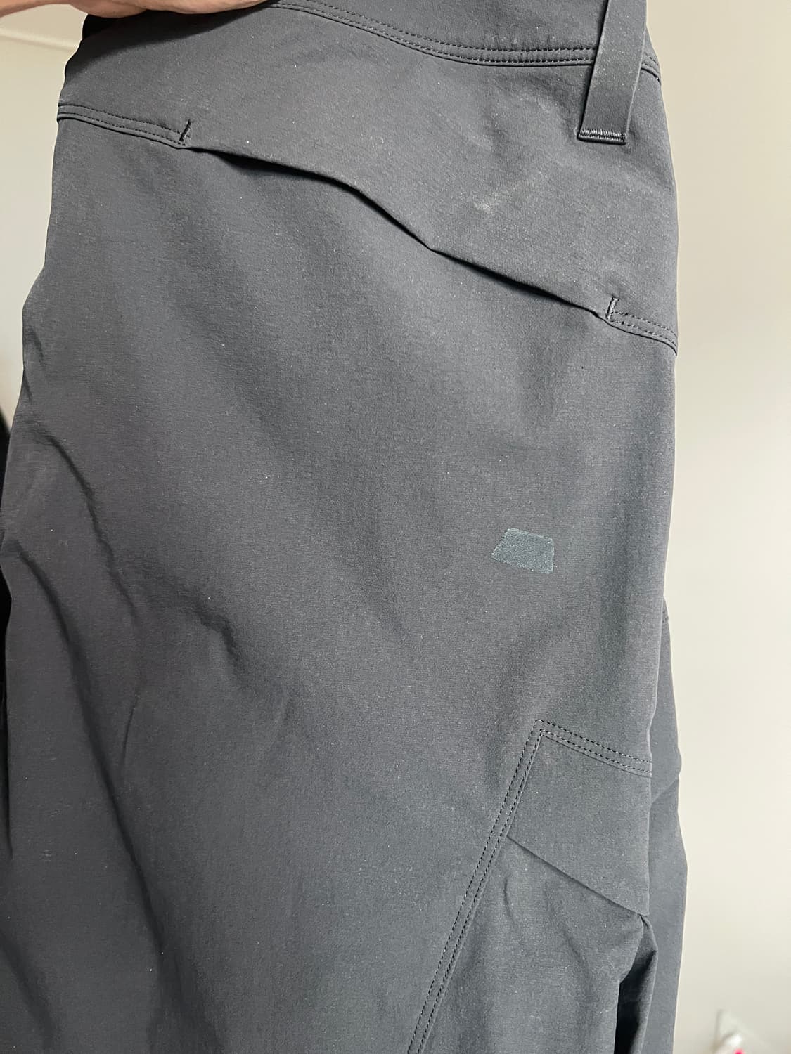 아크테릭스 람파트 팬츠 블랙 32-R (패치수선) 상품이미지5