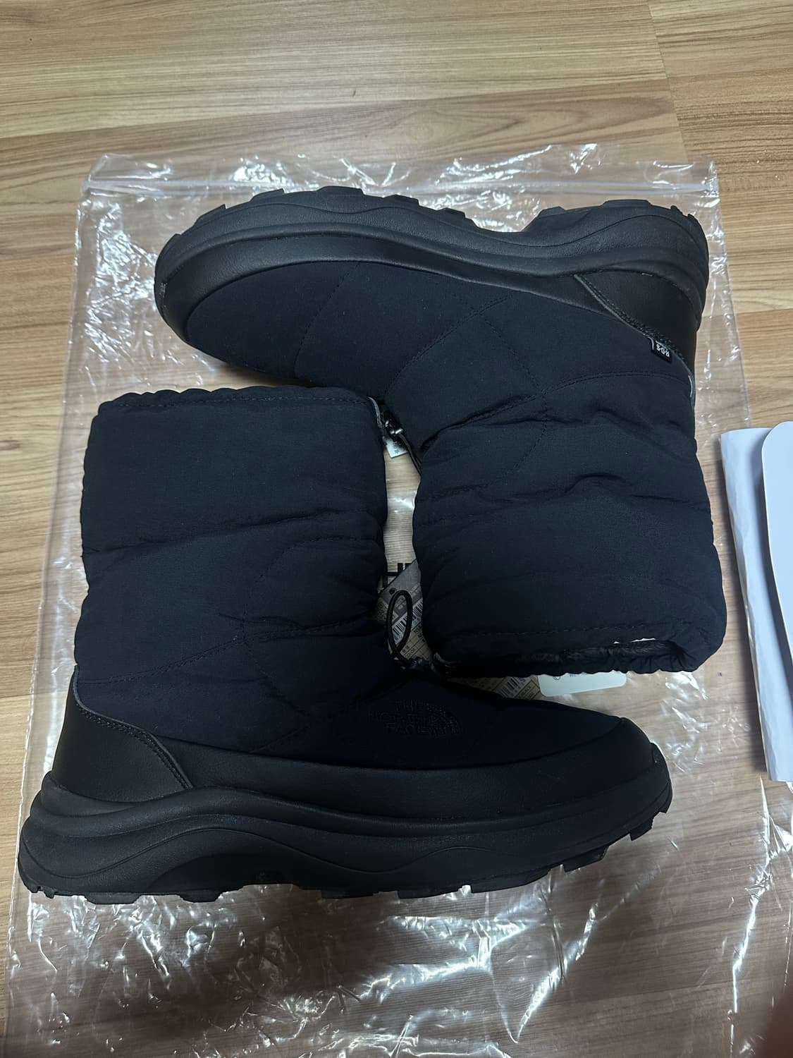 280 노스페이스 덕다운 패딩 부츠 블랙 1회착용 상품이미지2