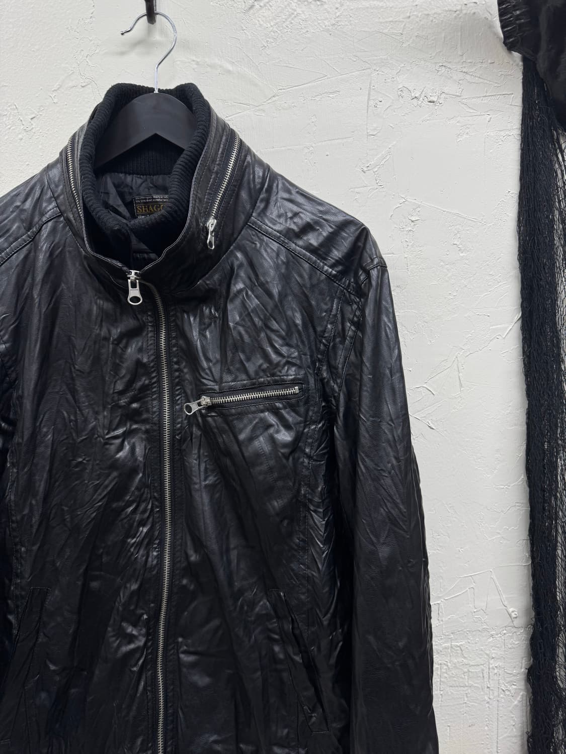 Shaggy fake leather bomber jacket 상품이미지4