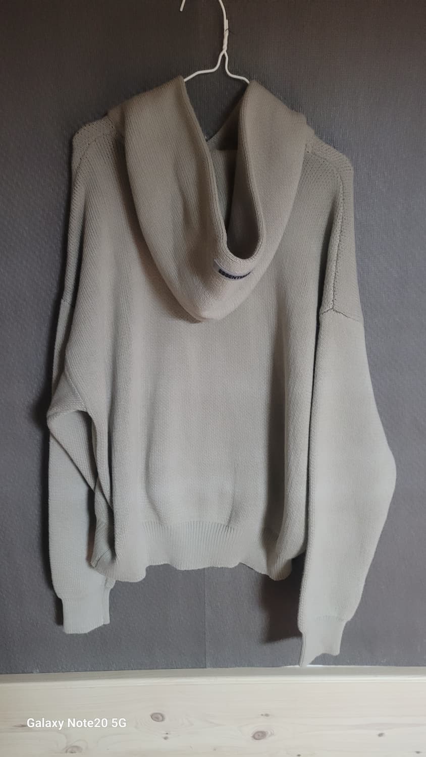 에센셜 후드 니트 상품이미지2