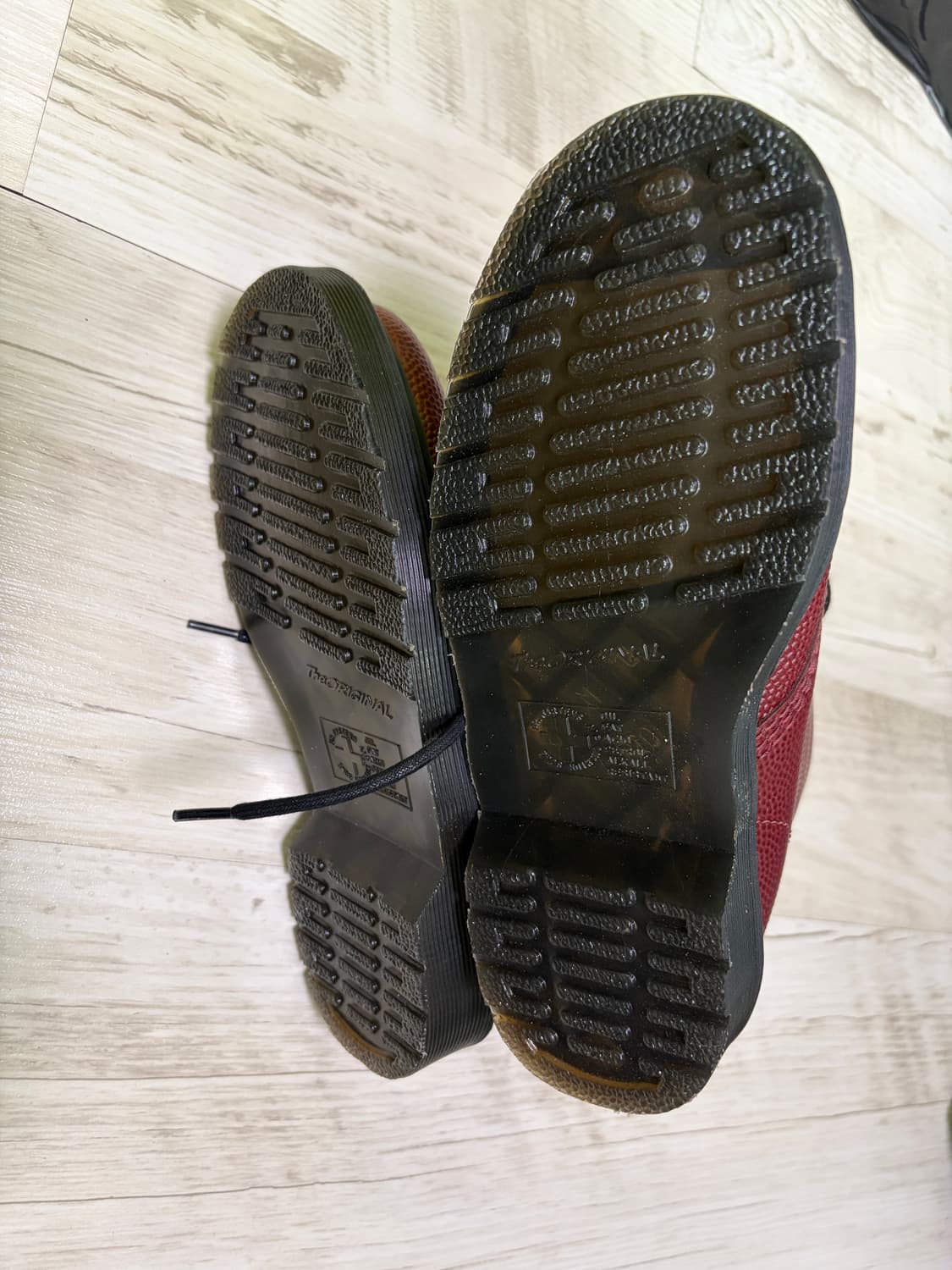 [220-225] 닥터마틴x 스투시 1460 체리 레드 부츠 상품이미지5