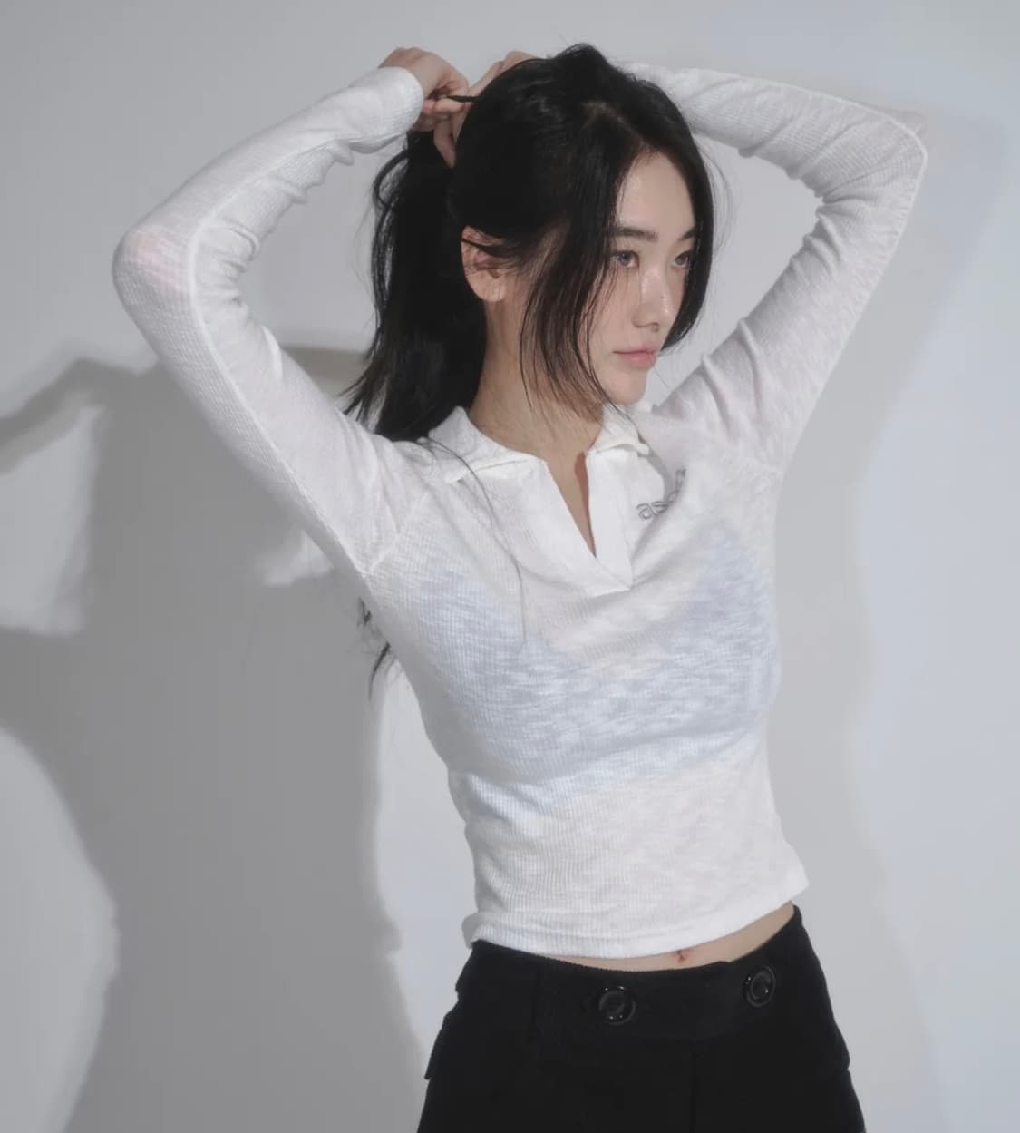 애즈온 IVY COLLAR LONG SLEEVE / WHITE 상품이미지1