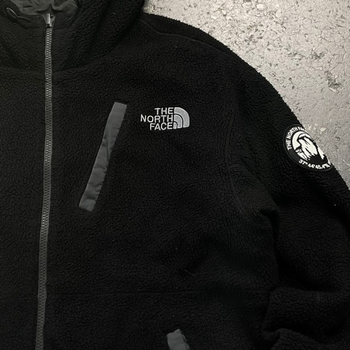 105 노스페이스 리모 리버서블 퀼팅 자켓  상품이미지2