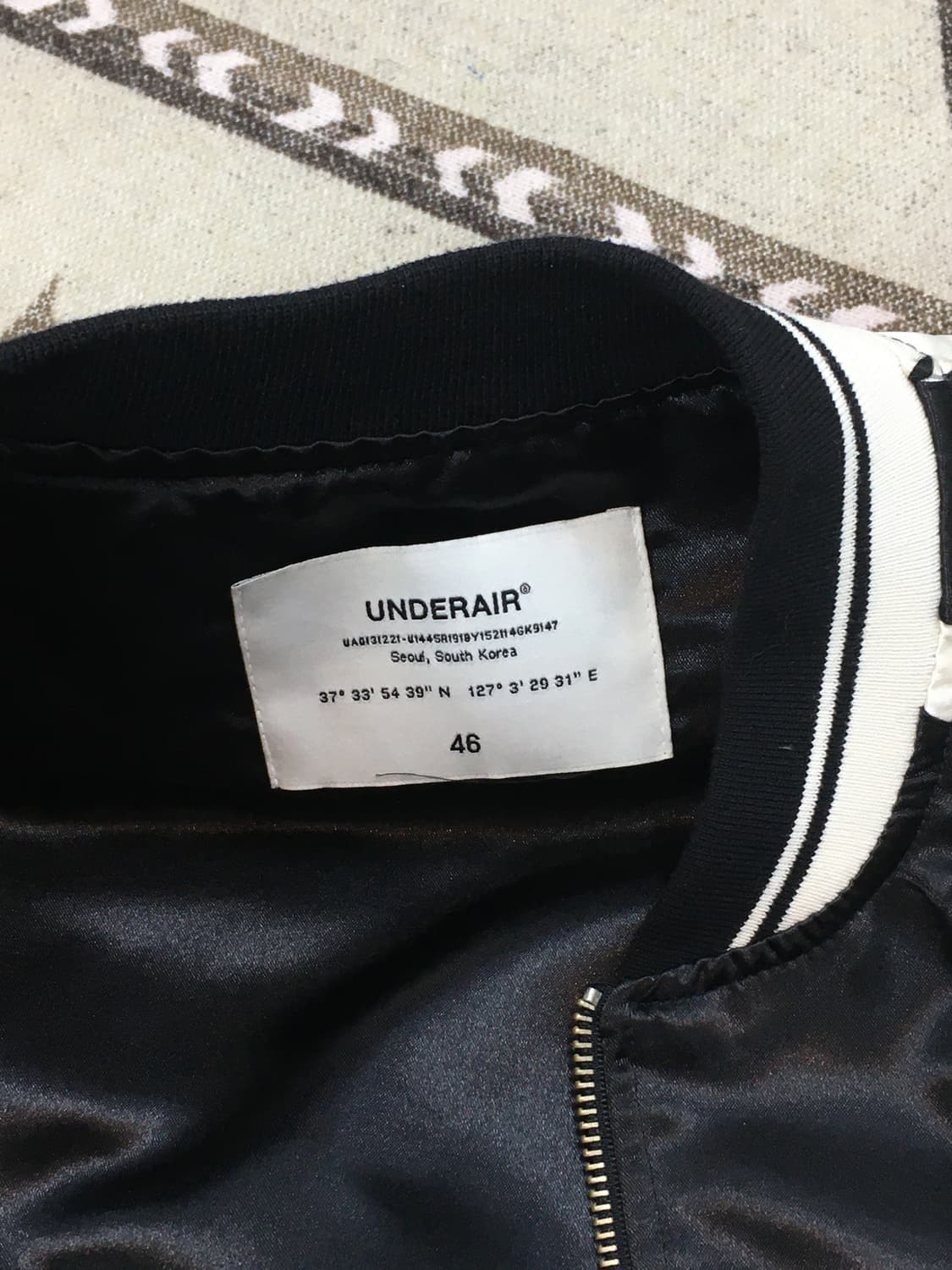 언더에어 크레인 사틴 수베니어 재킷 상품이미지10