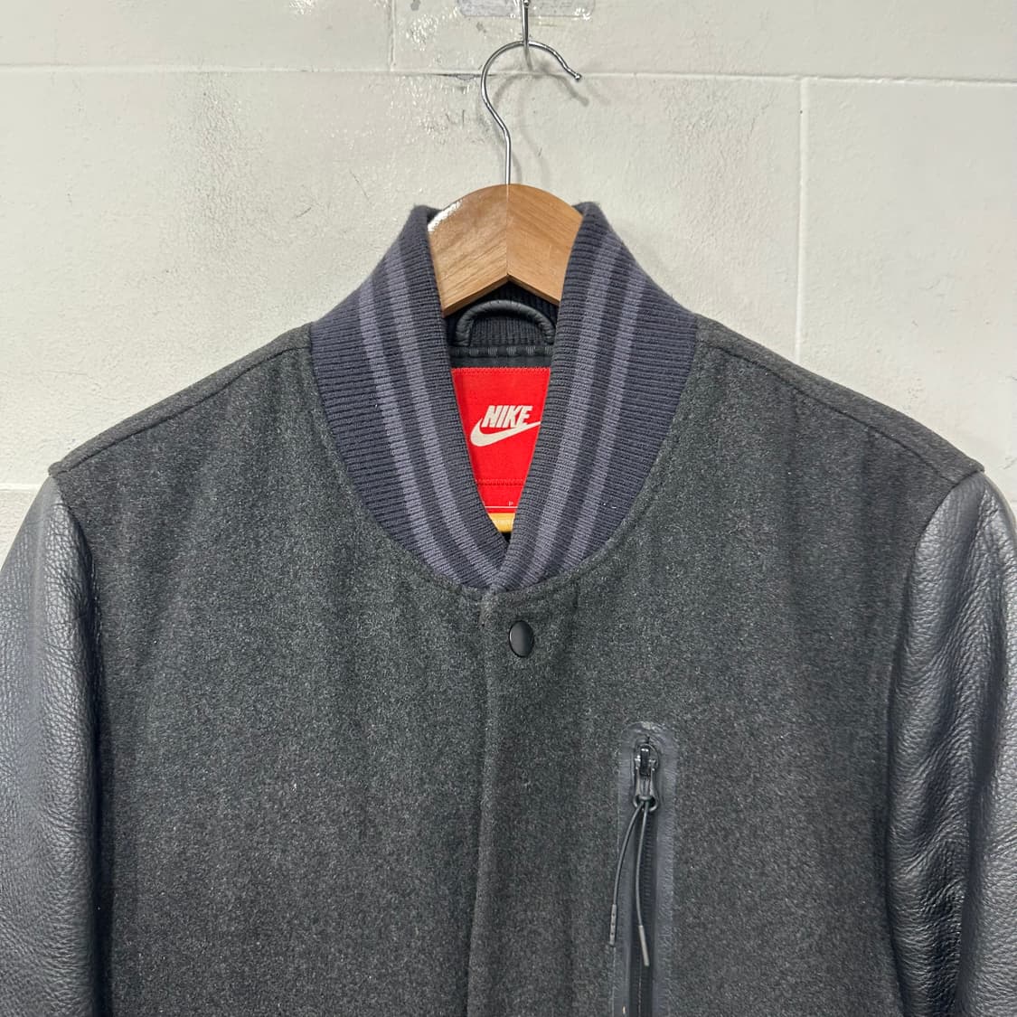 나이키 바시티 자켓 상품이미지2