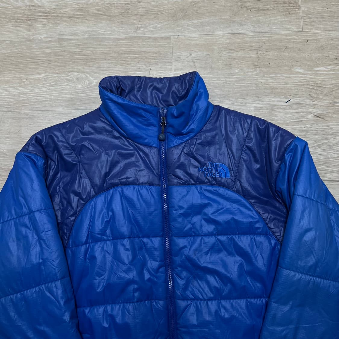 노스페이스 투톤 배색 경량패딩 점퍼 [블루] L/100 상품이미지2