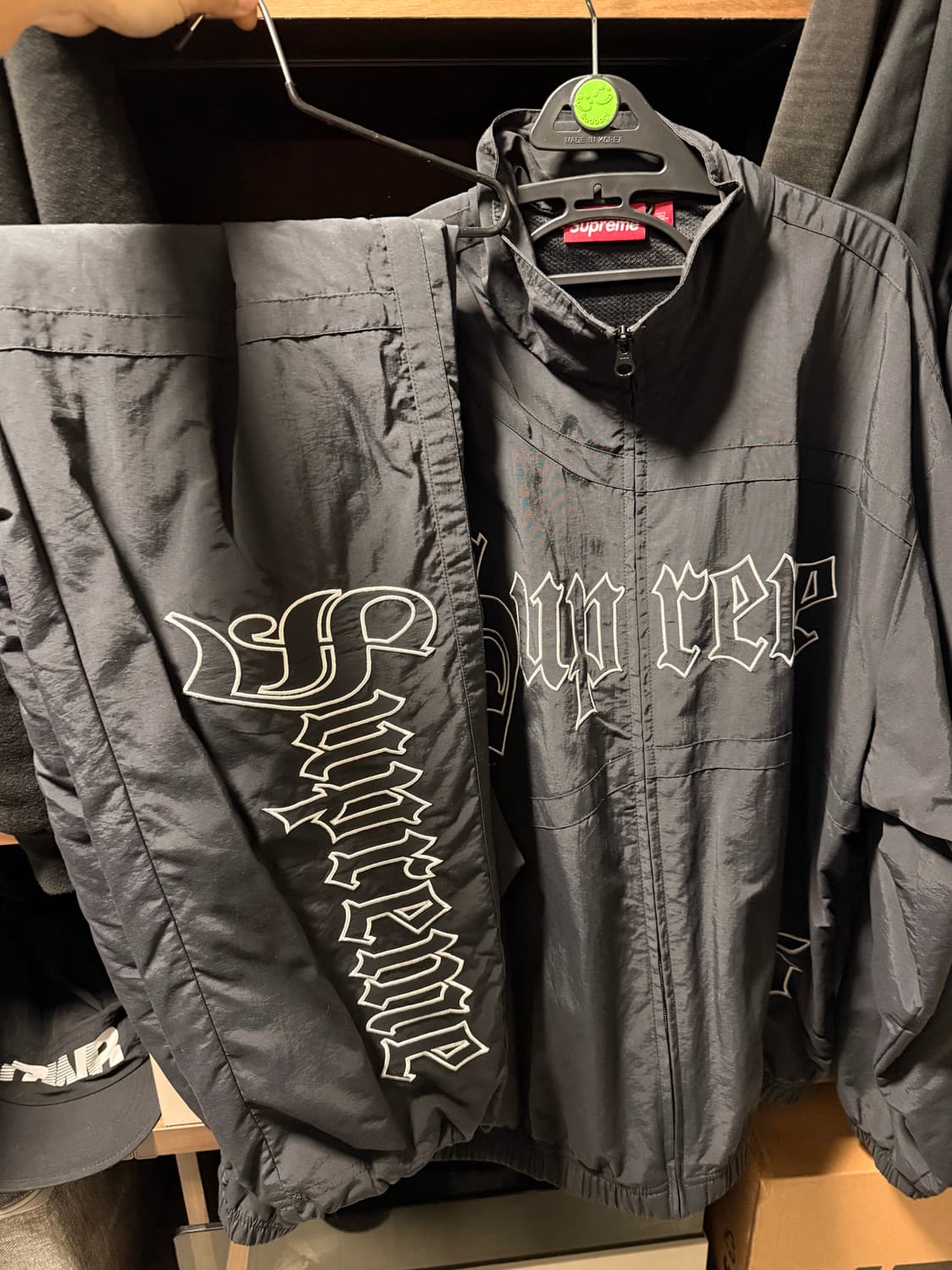 슈프림 올드잉글리쉬 트랙셋업  상품이미지4