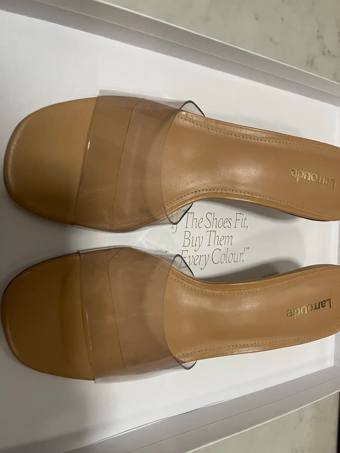 Larroude pvc샌들 36사이즈 상품이미지2