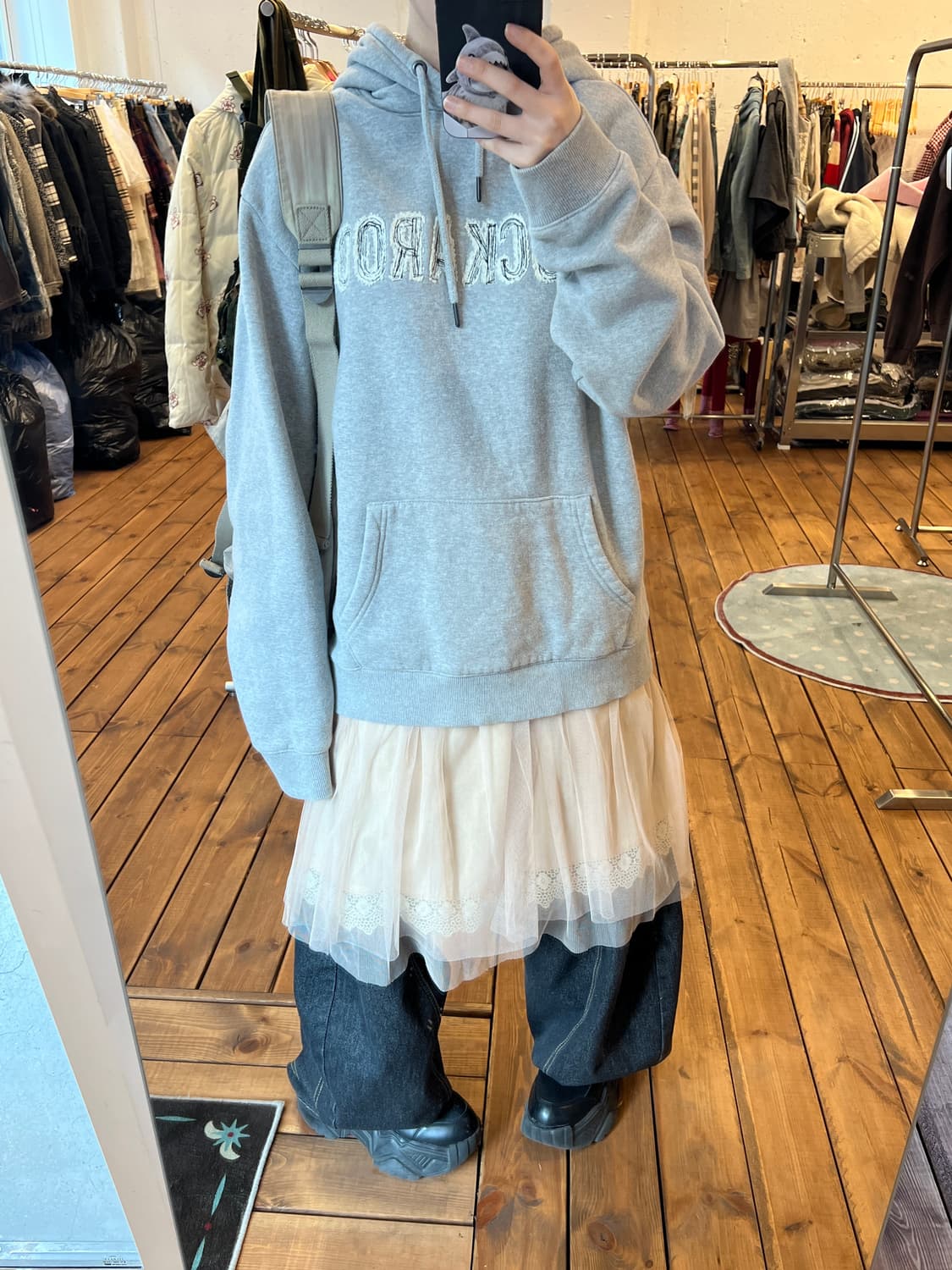 버카루 그레이 후드티 상품이미지6