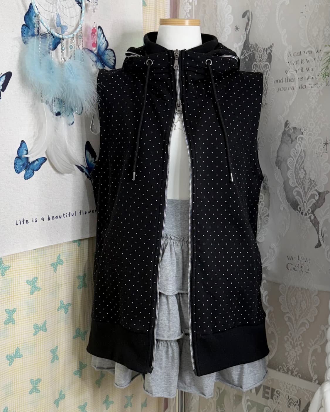 블랙 도트 패턴 투웨이 집업 후드 베스트 상품이미지5