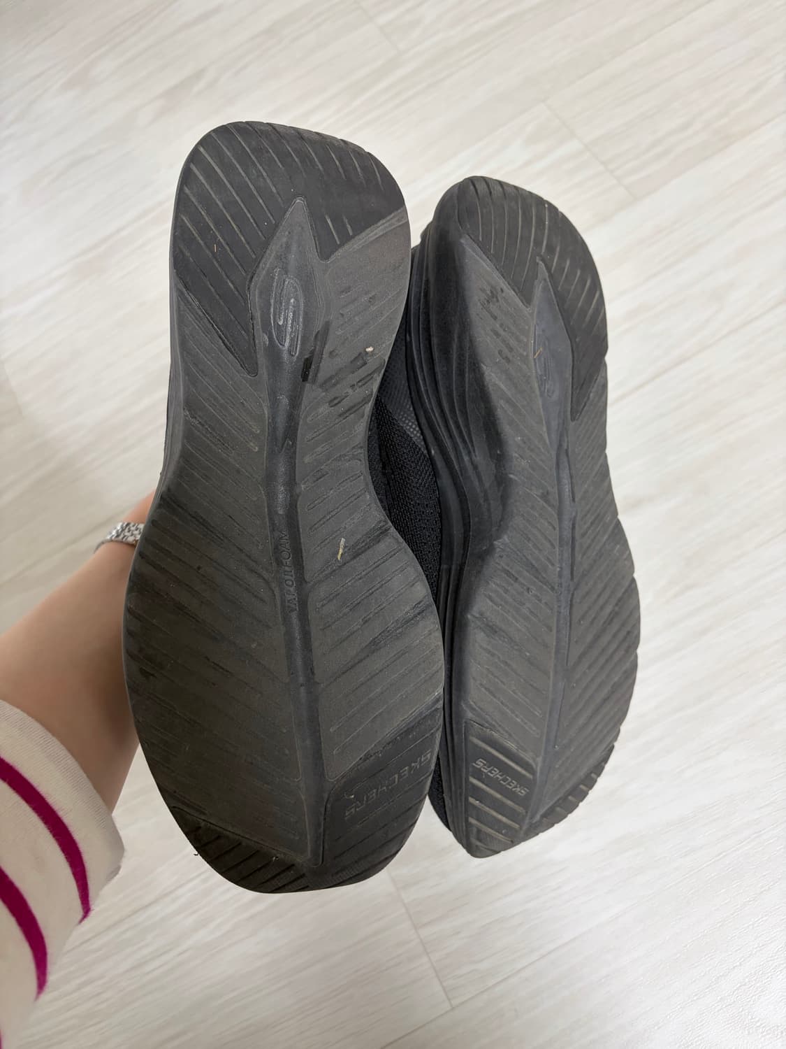 발편한 스케쳐스 운동화 240 상품이미지5