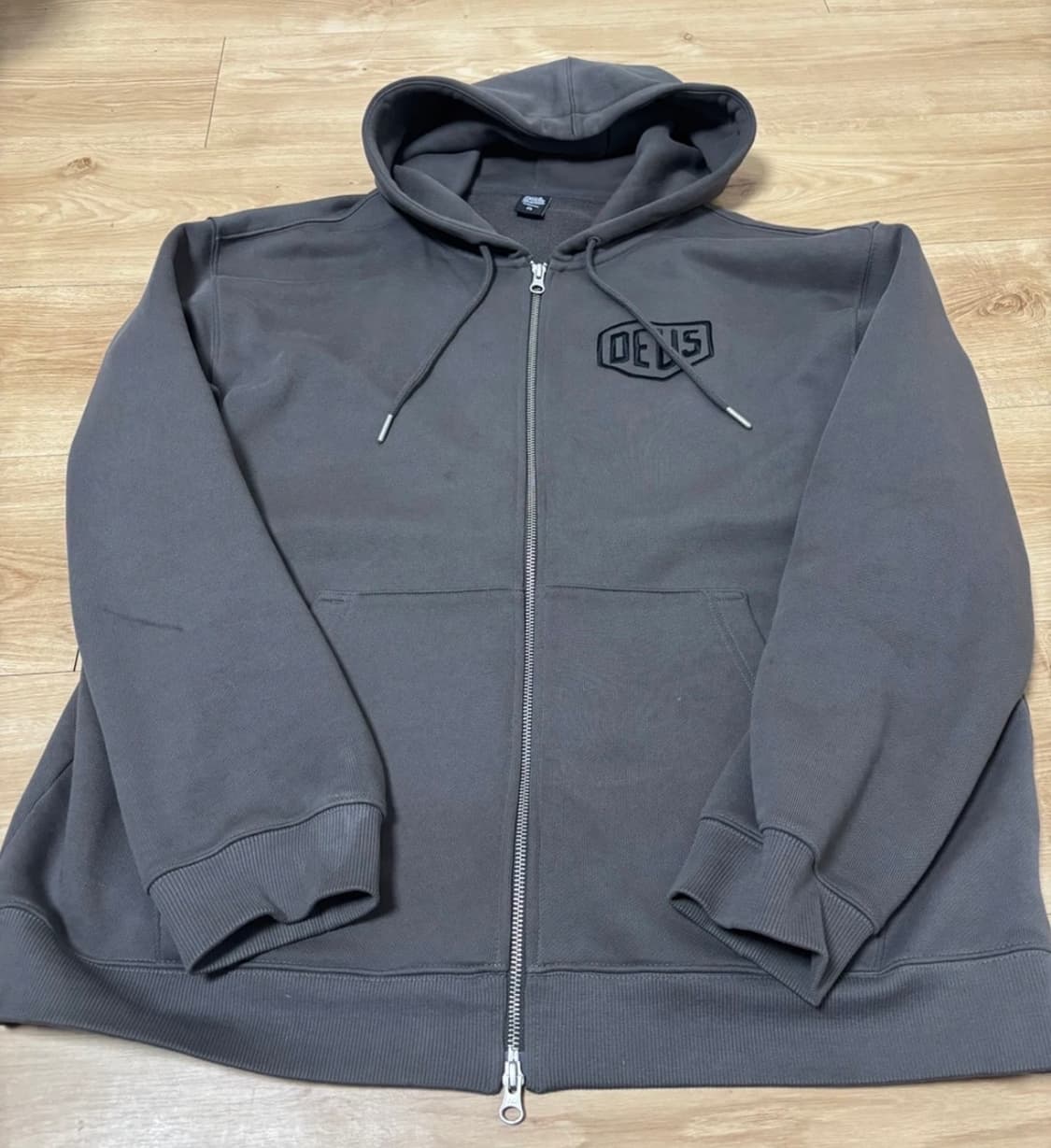 민트급) 데우스 엑스 마키나 서울 후드집업 차콜 상품이미지3
