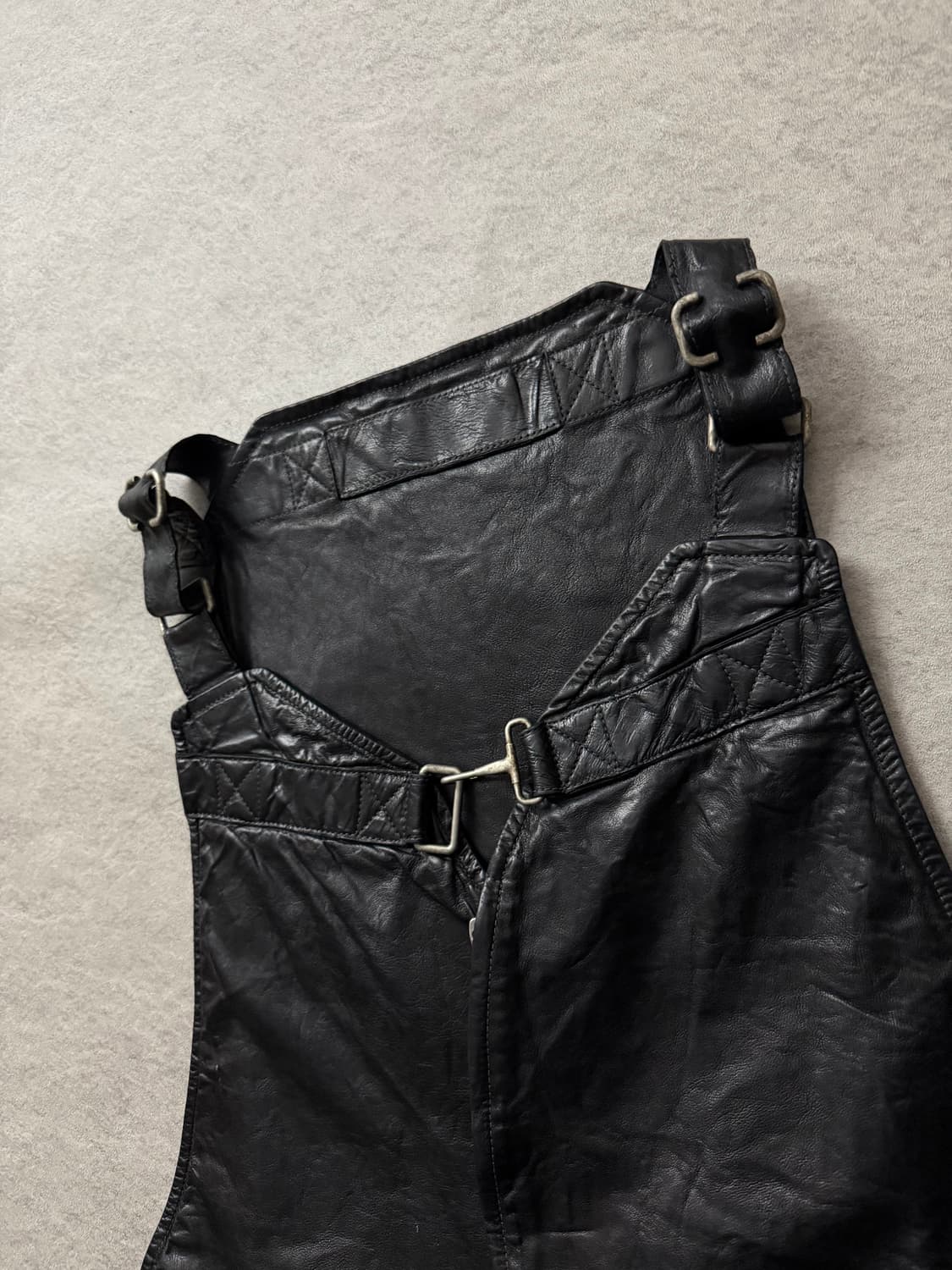 캐롤크리스찬포엘 캥거루레더베스트 상품이미지4