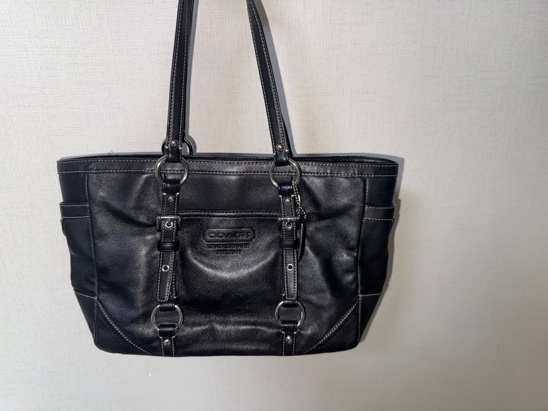 코치 블랙 숄더백 상품이미지2