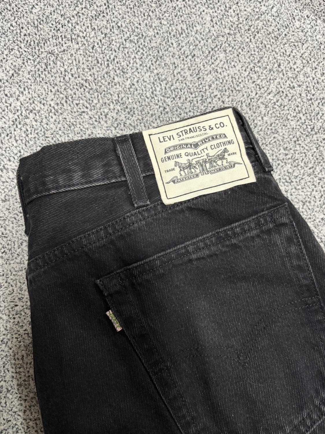 리바이스 커스텀 빈티지 517 흑청 데님 상품이미지3