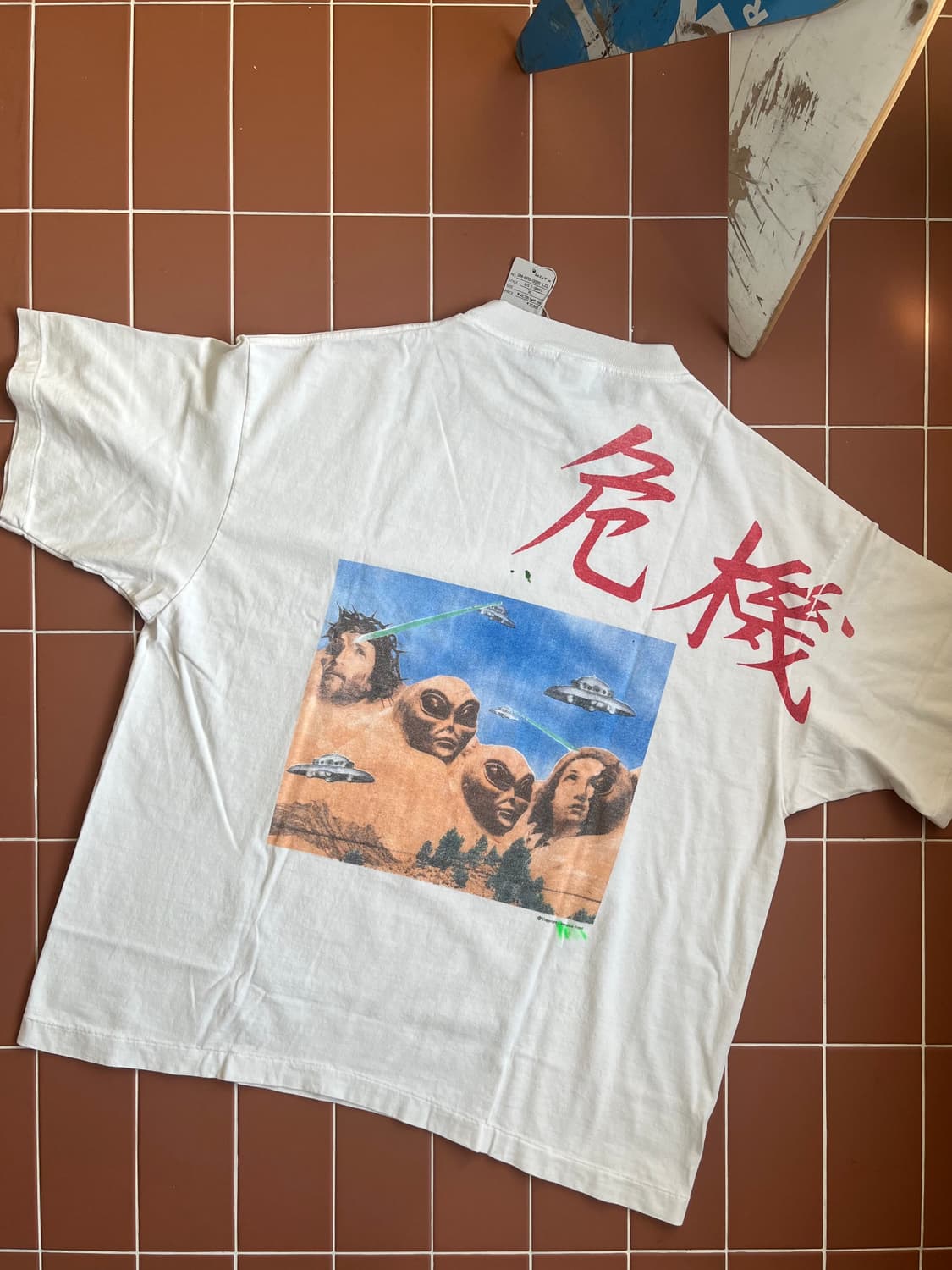 세인트미카엘 x 션 우더스푼 키키 티셔츠 상품이미지2