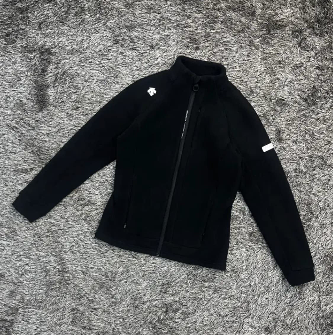 데상트 여성 플리스 자켓 (85) 상품이미지1