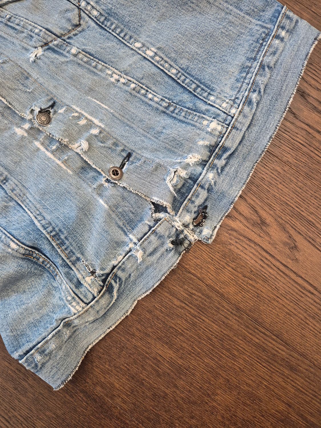 LEVI'S Wappen Pactchwork Cut-off Trucker 상품이미지4