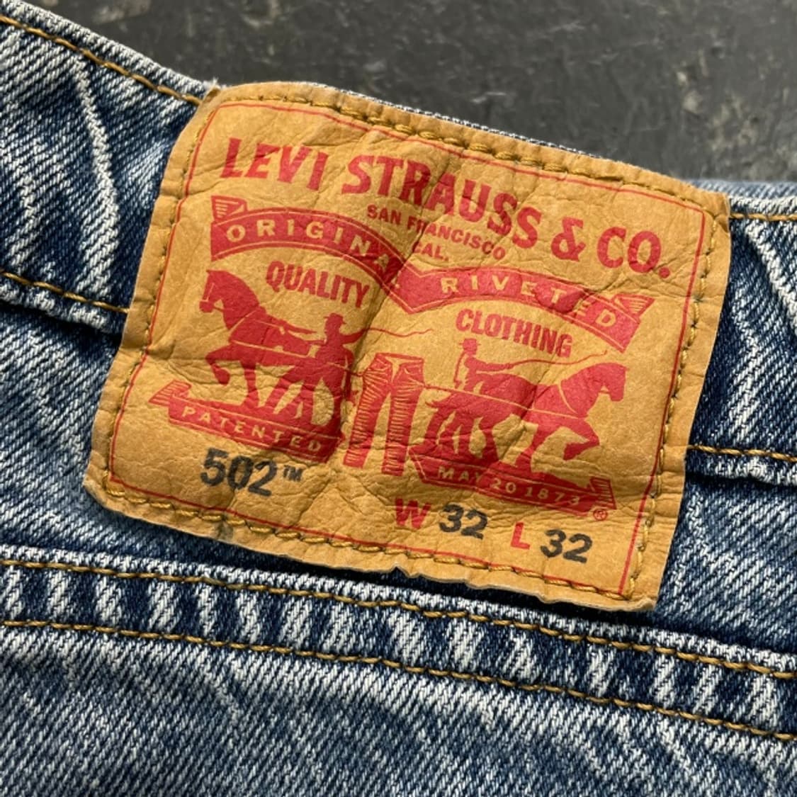 32 리바이스 502 청바지 상품이미지5